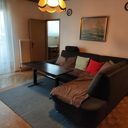 Tristan@home Апартаменти